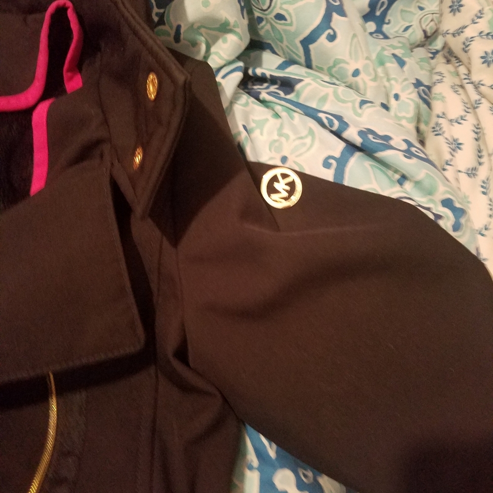 Coat - Picture 3 of 5